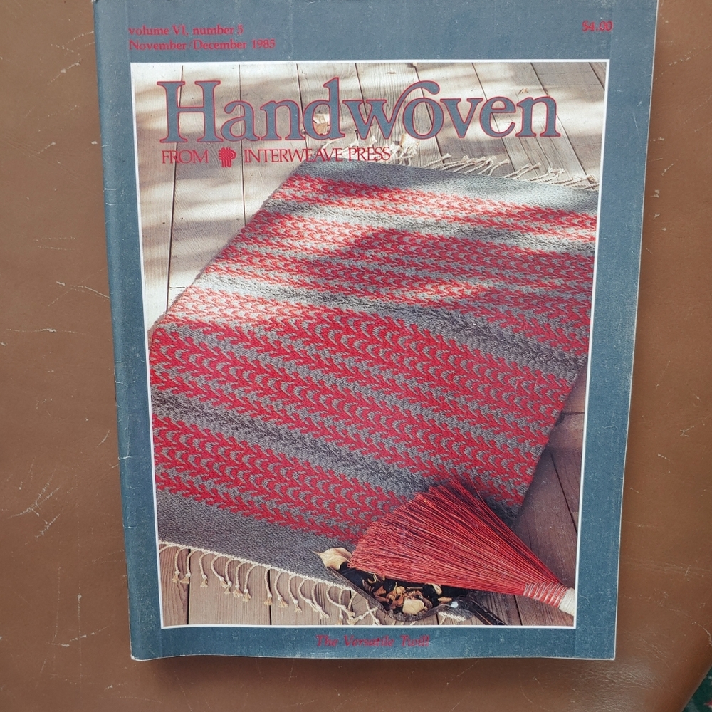 HANDWOVEN Weaving Magazine 1985 - Picture 3 of 10